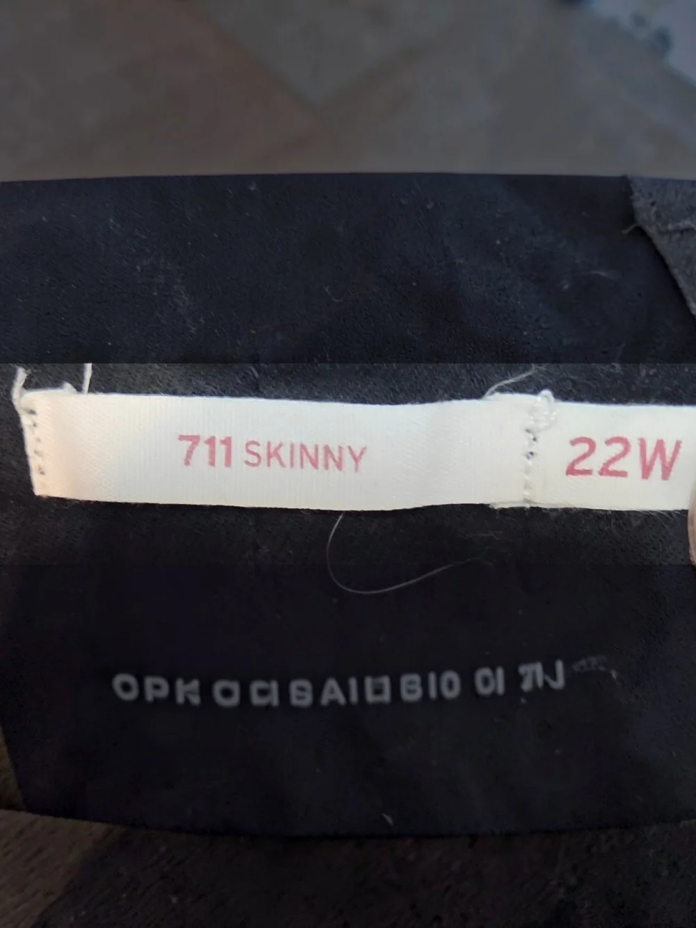 Women's Black High-Rise Slim Jeans **